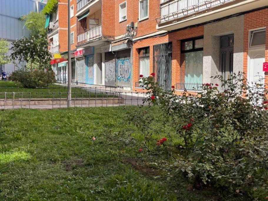 Nuevo Y Confortable Apartamento En Vista Alegre Madrid Dış mekan fotoğraf